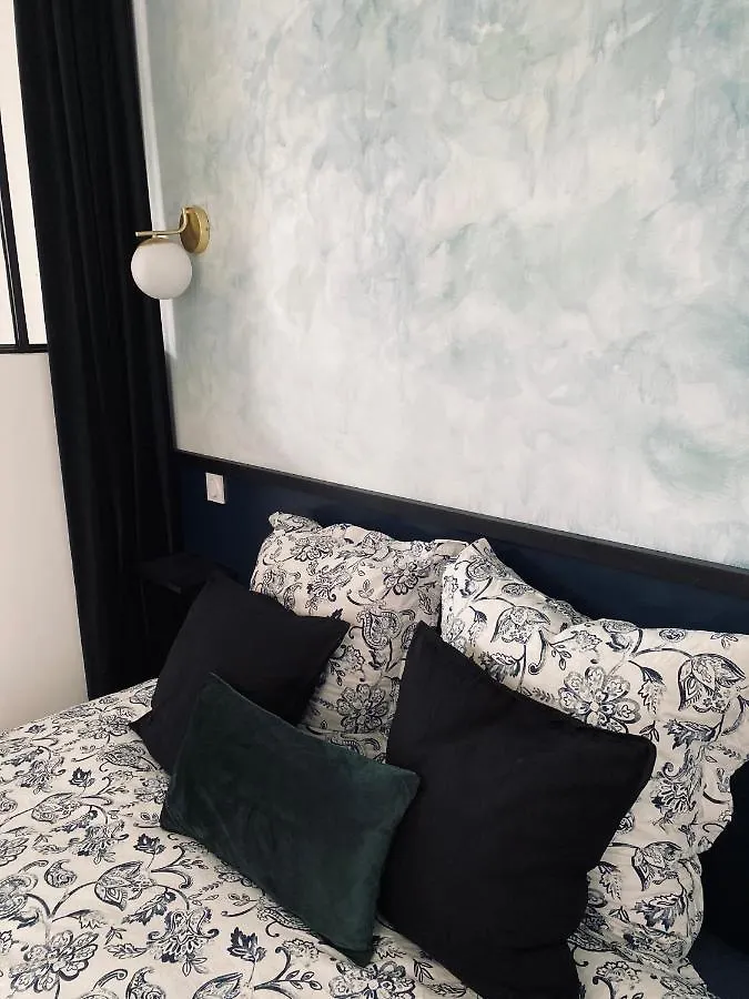 Appartement La Suite Dandy - Beau T2 -Terrasse, Parking gratuit, Climatisation Bagnères-de-Bigorre
